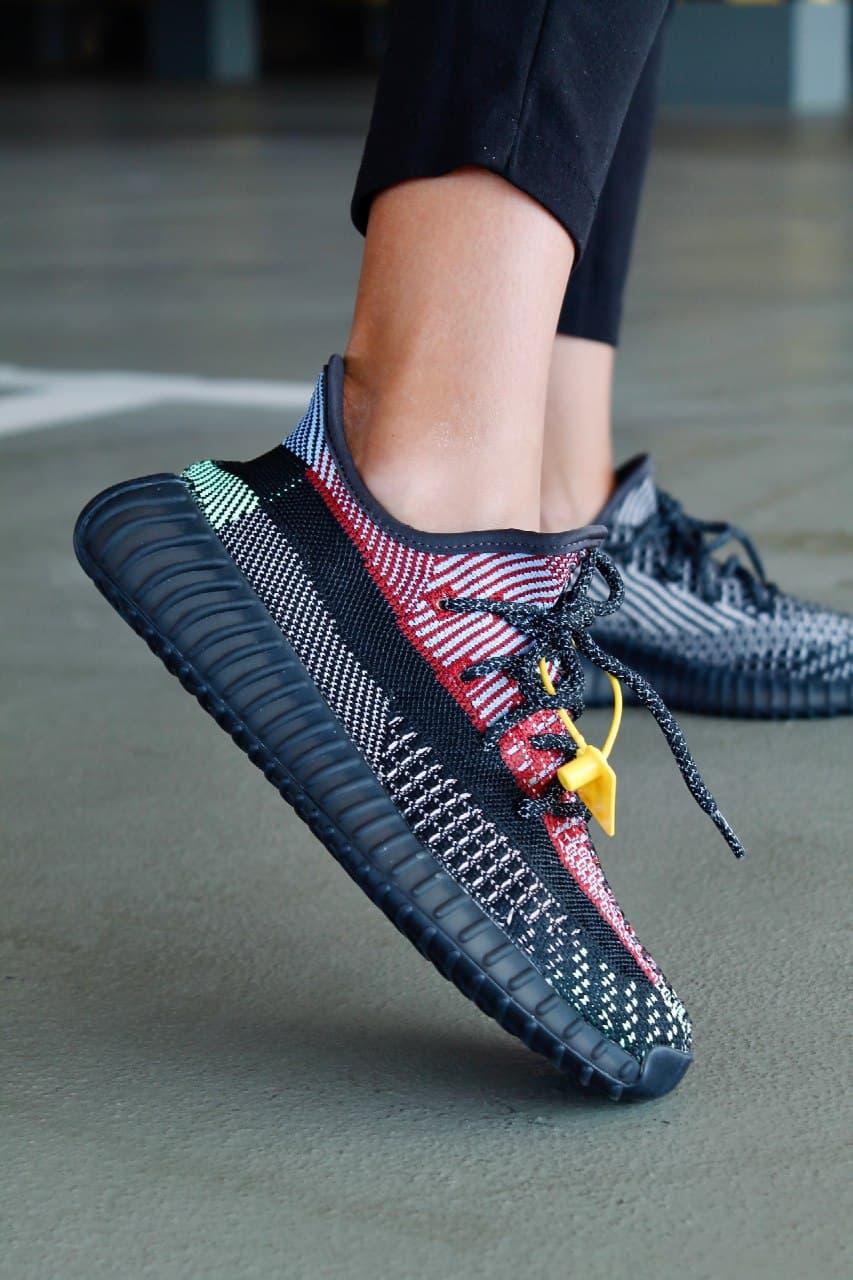 Adidas Yeezy Boost 350 V2 Holiday (Полный Рефлектив)