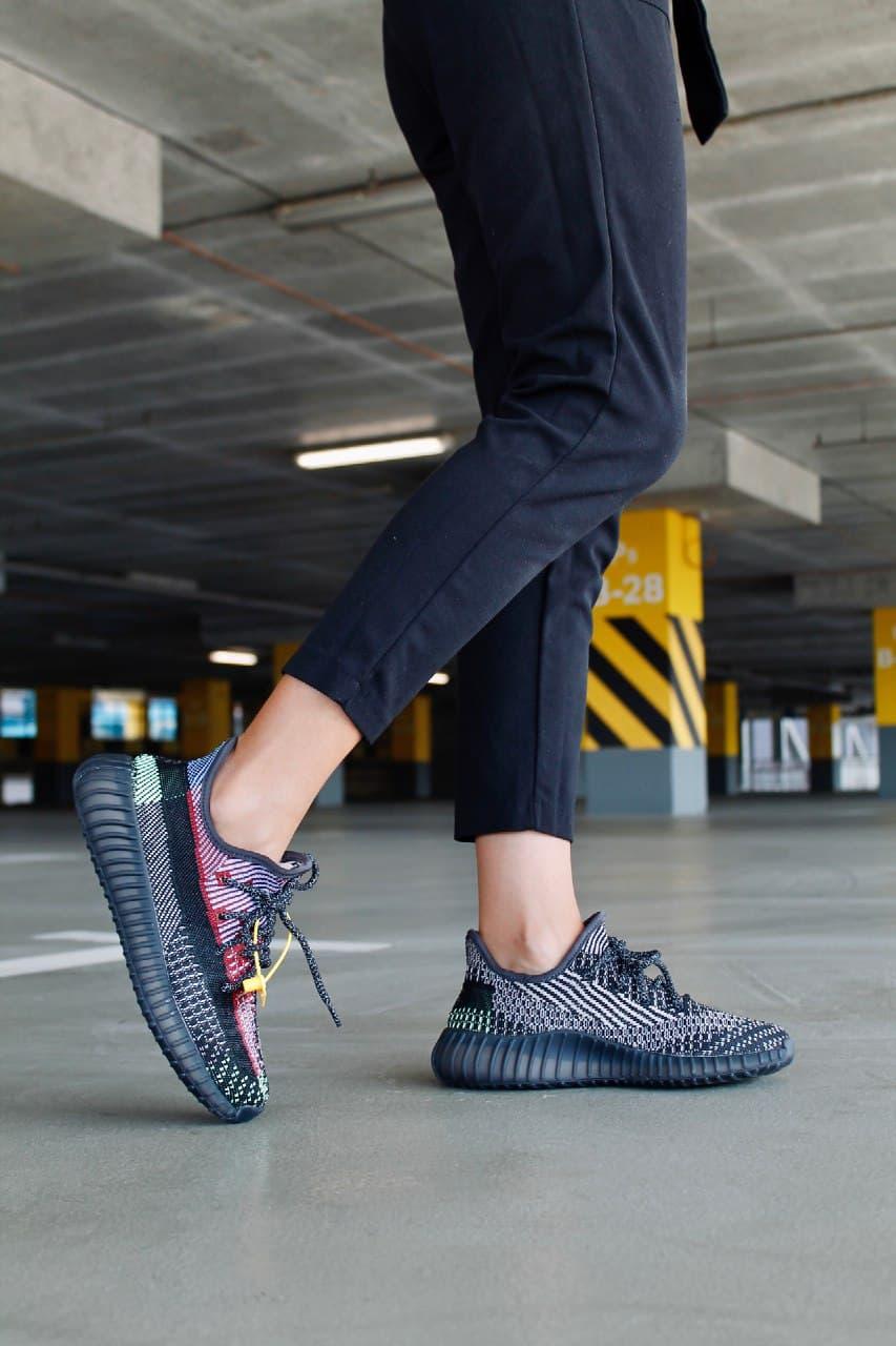Adidas Yeezy Boost 350 V2 Holiday (Полный Рефлектив)