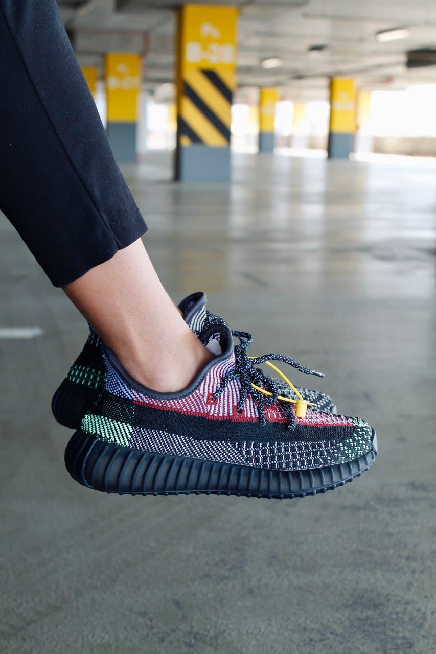 Adidas Yeezy Boost 350 V2 Holiday (Полный Рефлектив)