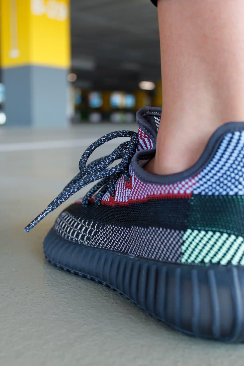Adidas Yeezy Boost 350 V2 Holiday (Полный Рефлектив)