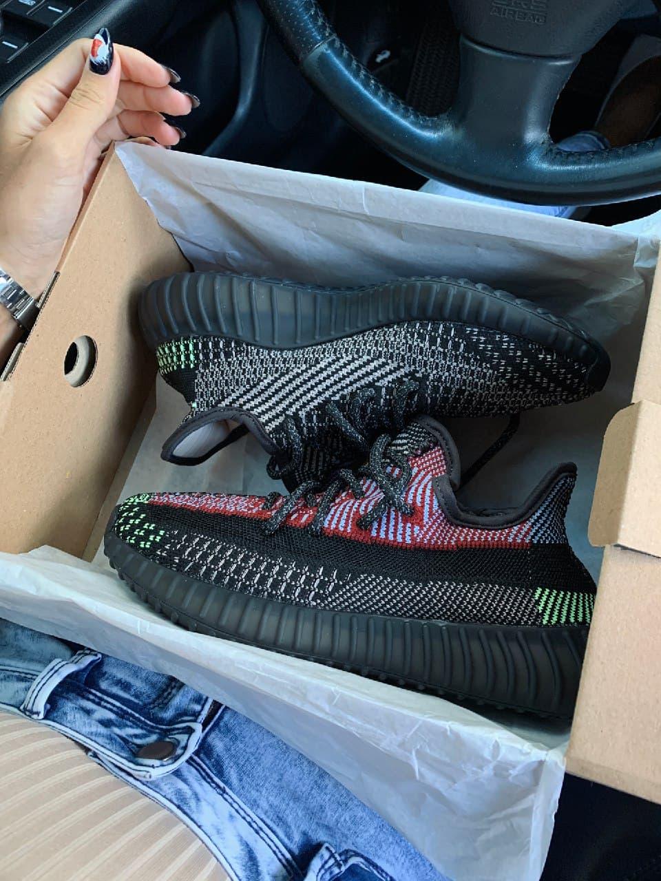 Adidas Yeezy Boost 350 V2 Holiday (Полный Рефлектив)