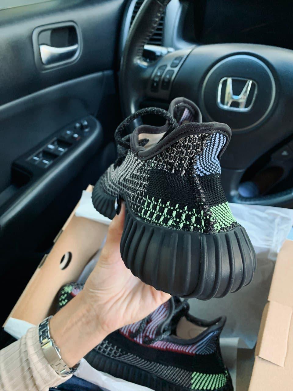 Adidas Yeezy Boost 350 V2 Holiday (Полный Рефлектив)