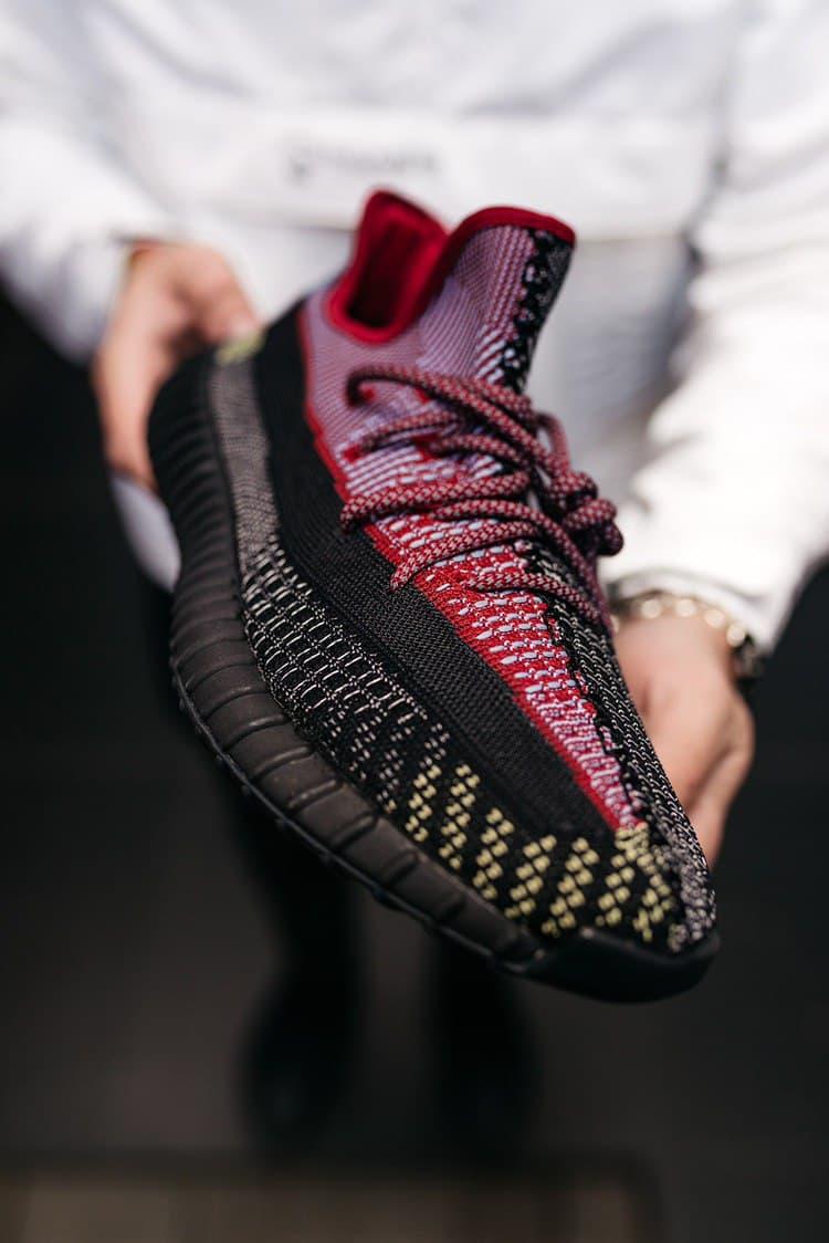 Adidas Yeezy Boost 350 V2 Holiday 2 (Повний Рефлектив)