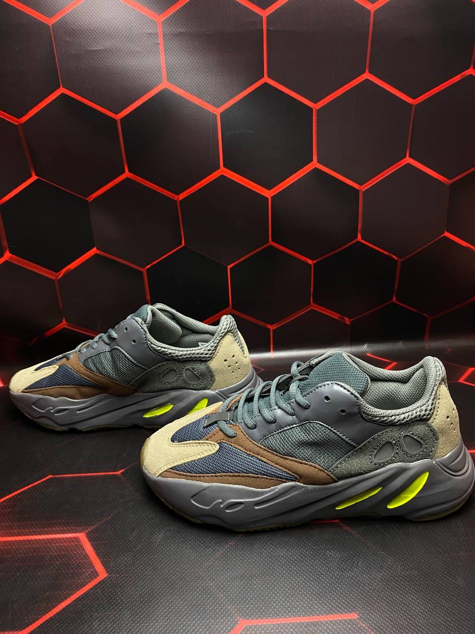 Adidas Yeezy Boost 700 V1 MAUVE v2
