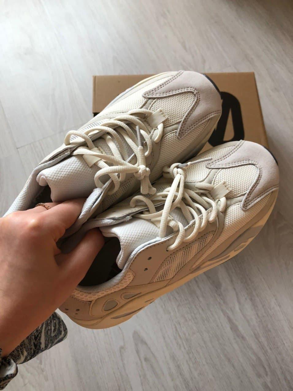 Adidas Yeezy Boost 700 V1 Analog