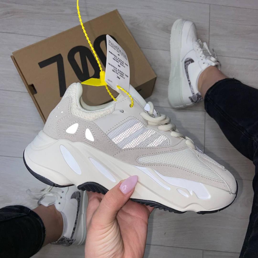Adidas Yeezy Boost 700 V1 Analog