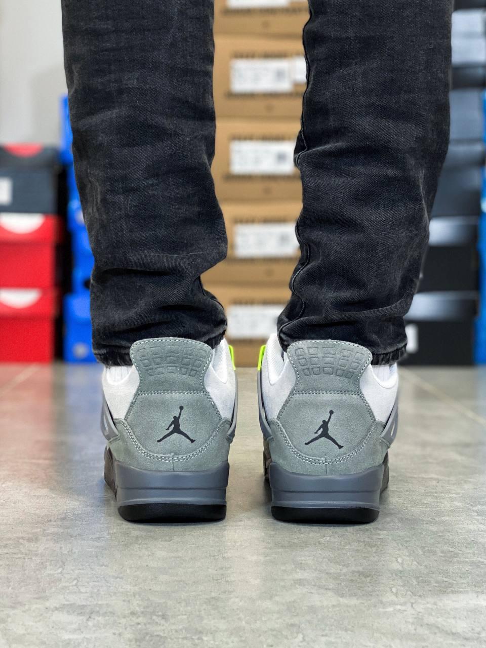 Nike Air Jordan Retro 4 SE Neon 2.0