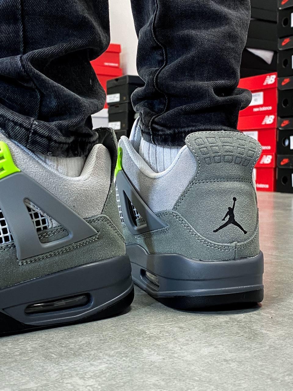 Nike Air Jordan Retro 4 SE Neon 2.0