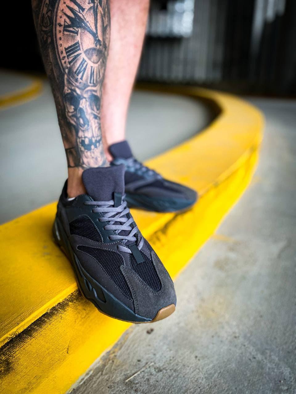 Adidas Yeezy Boost 700 V1 Wave Runner «Black Raw Rubber»