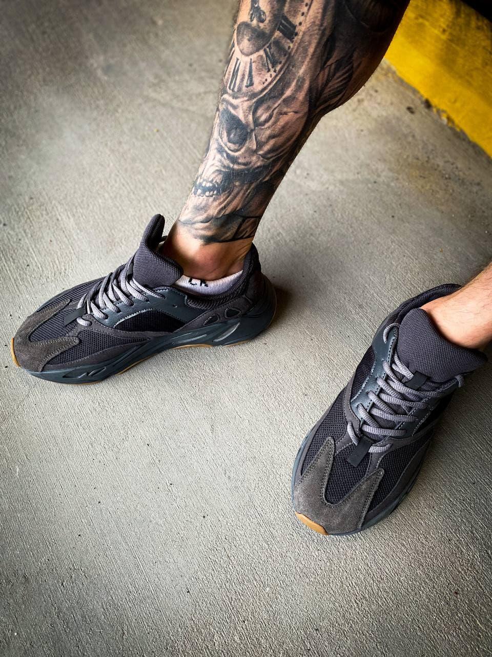Adidas Yeezy Boost 700 V1 Wave Runner «Black Raw Rubber»