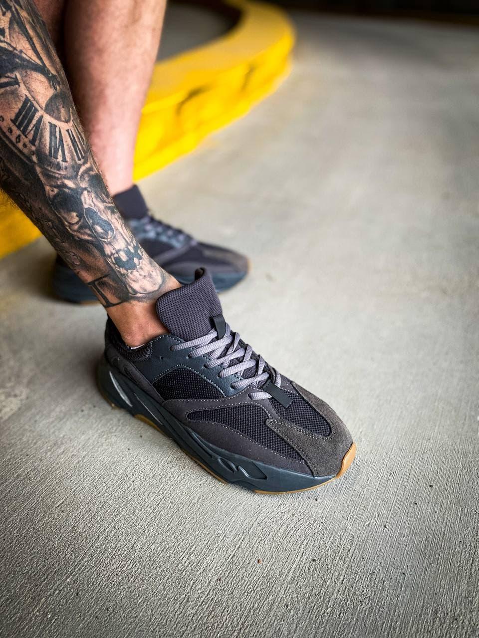Adidas Yeezy Boost 700 V1 Wave Runner «Black Raw Rubber»