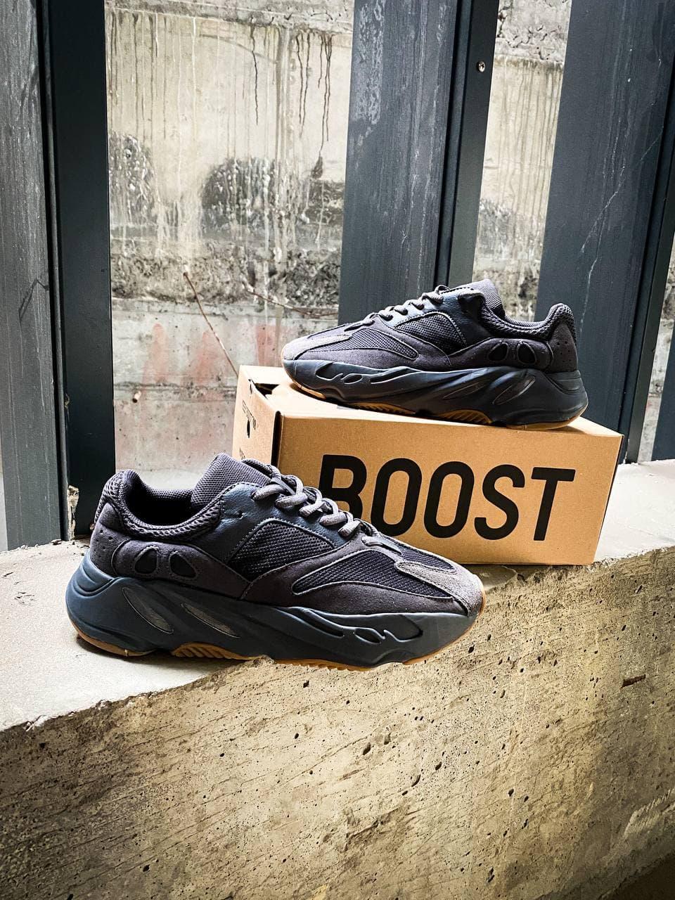 Adidas Yeezy Boost 700 V1 Wave Runner «Black Raw Rubber»