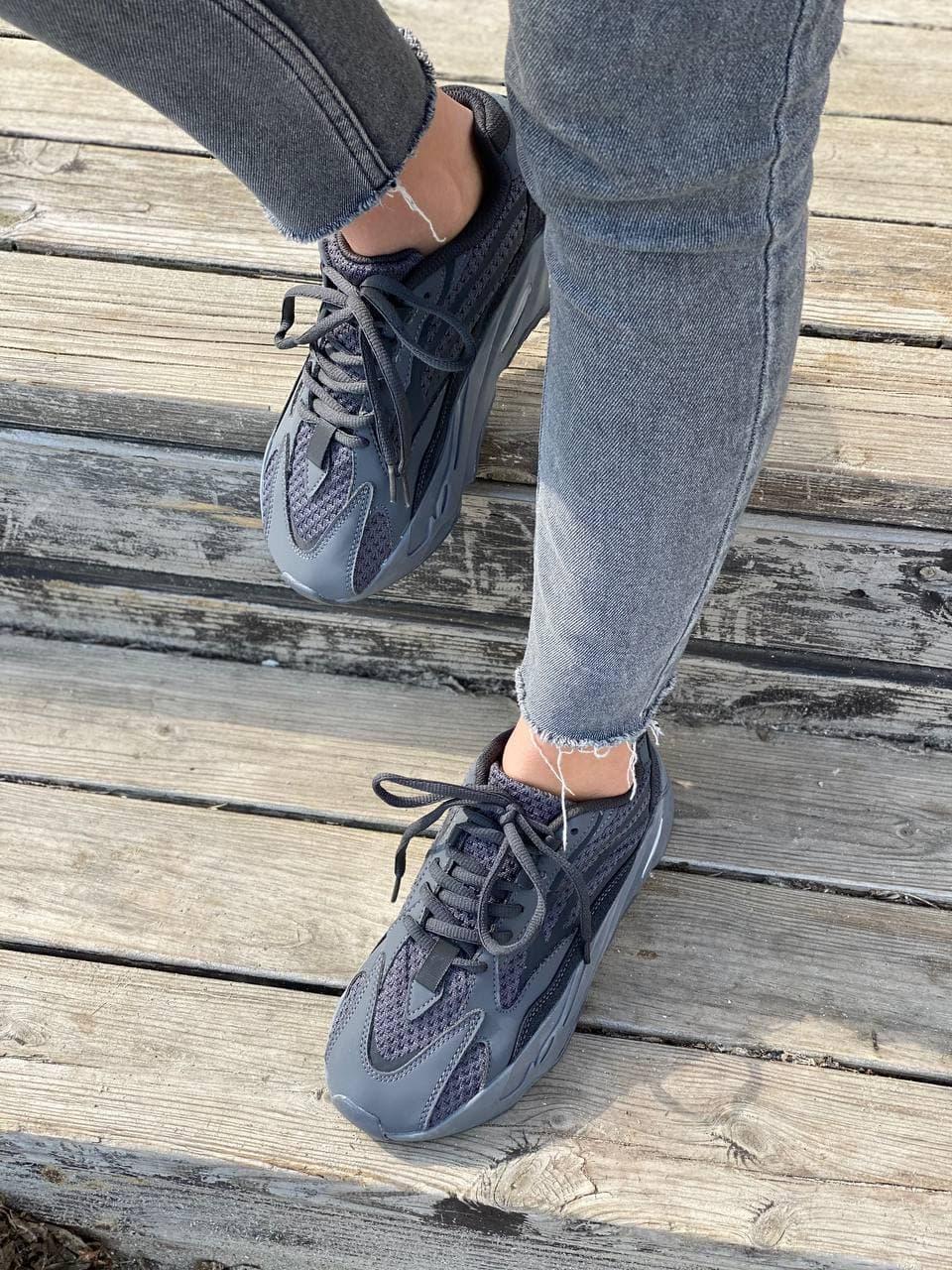 Adidas Yeezy Boost 700 V2 Vanta Leather Black White