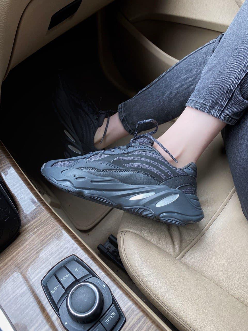 Adidas Yeezy Boost 700 V2 Vanta Leather Black White