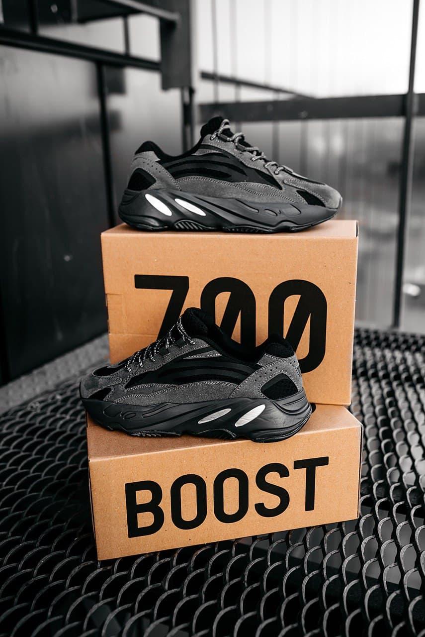 Adidas Yeezy Boost 700 V2 Black 2