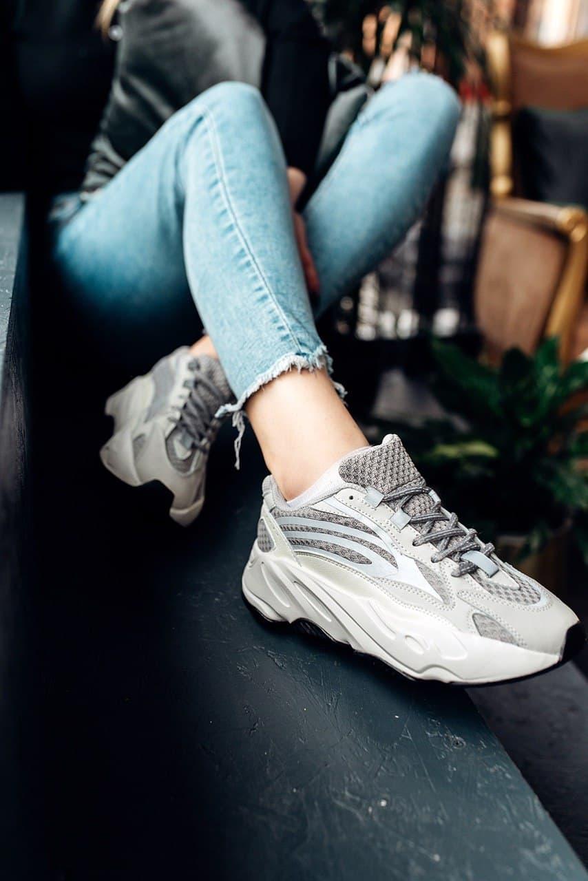 Adidas Yeezy Boost 700 V2 Static