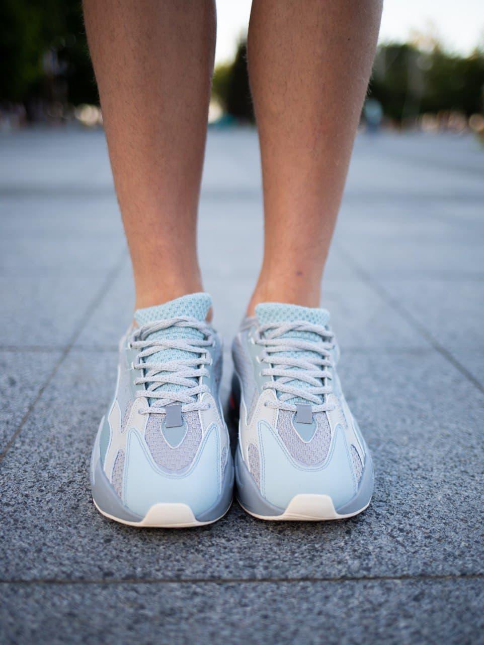 Adidas Yeezy Boost 700 V2 Grey