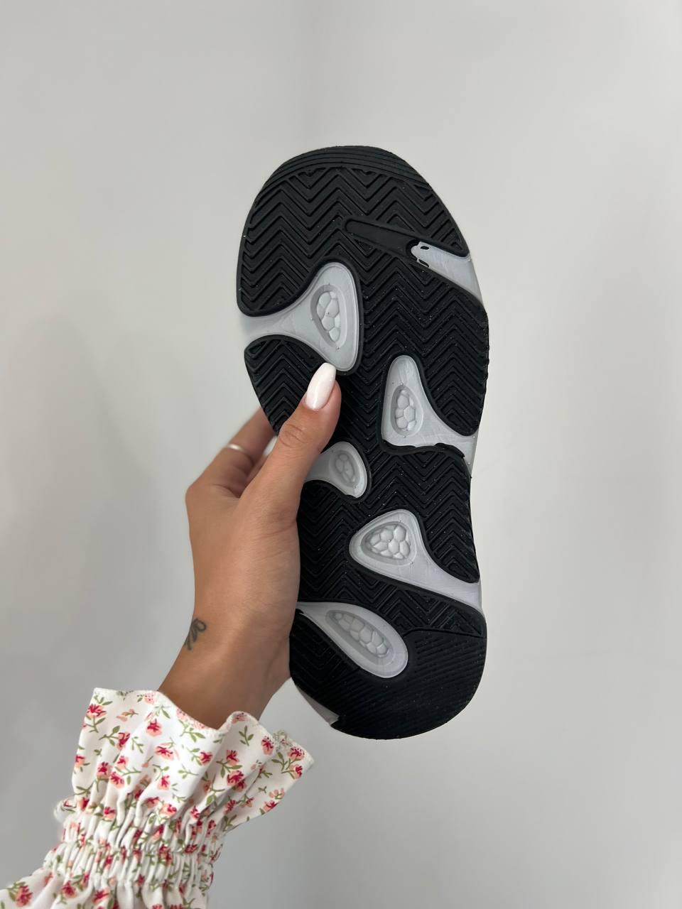 Adidas Yeezy Boost 700 V2 Grey v2
