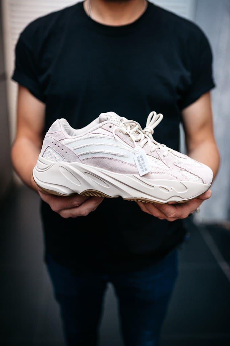 Adidas Yeezy Boost 700 V2 New 2019 Analog
