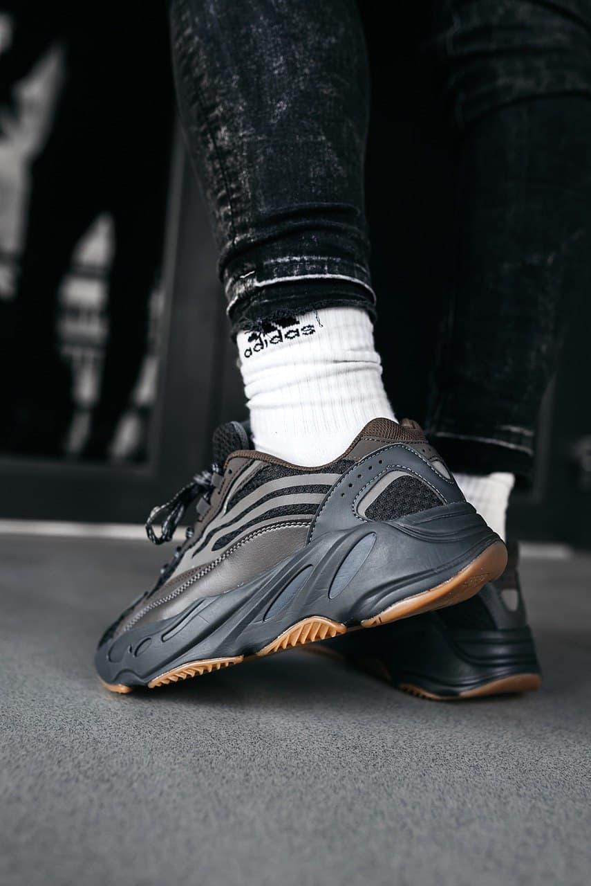 Adidas Yeezy Boost 700 V2 Geode
