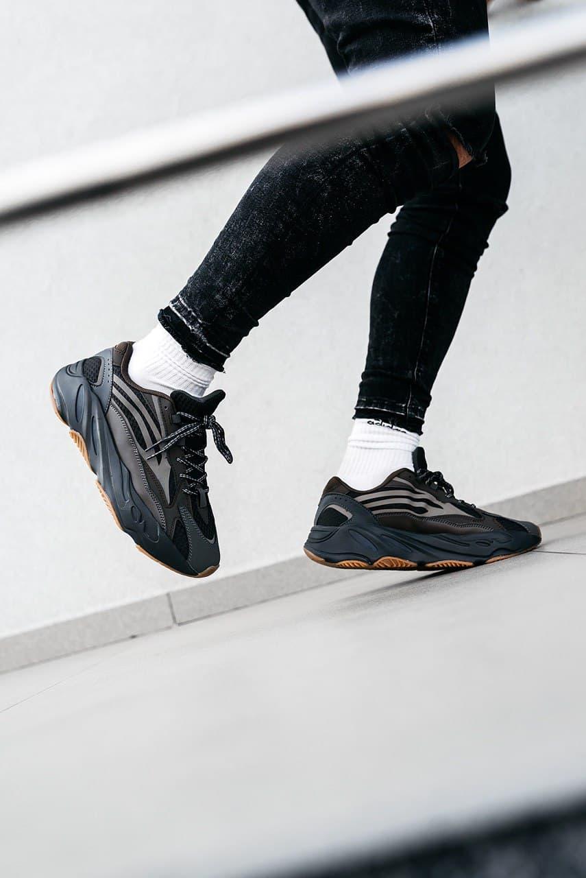 Adidas Yeezy Boost 700 V2 Geode