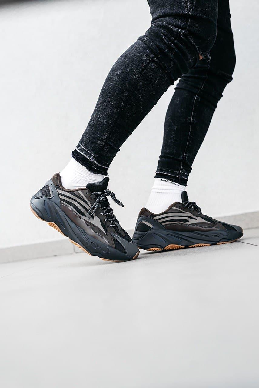 Adidas Yeezy Boost 700 V2 Geode