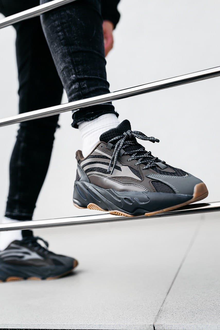 Adidas Yeezy Boost 700 V2 Geode