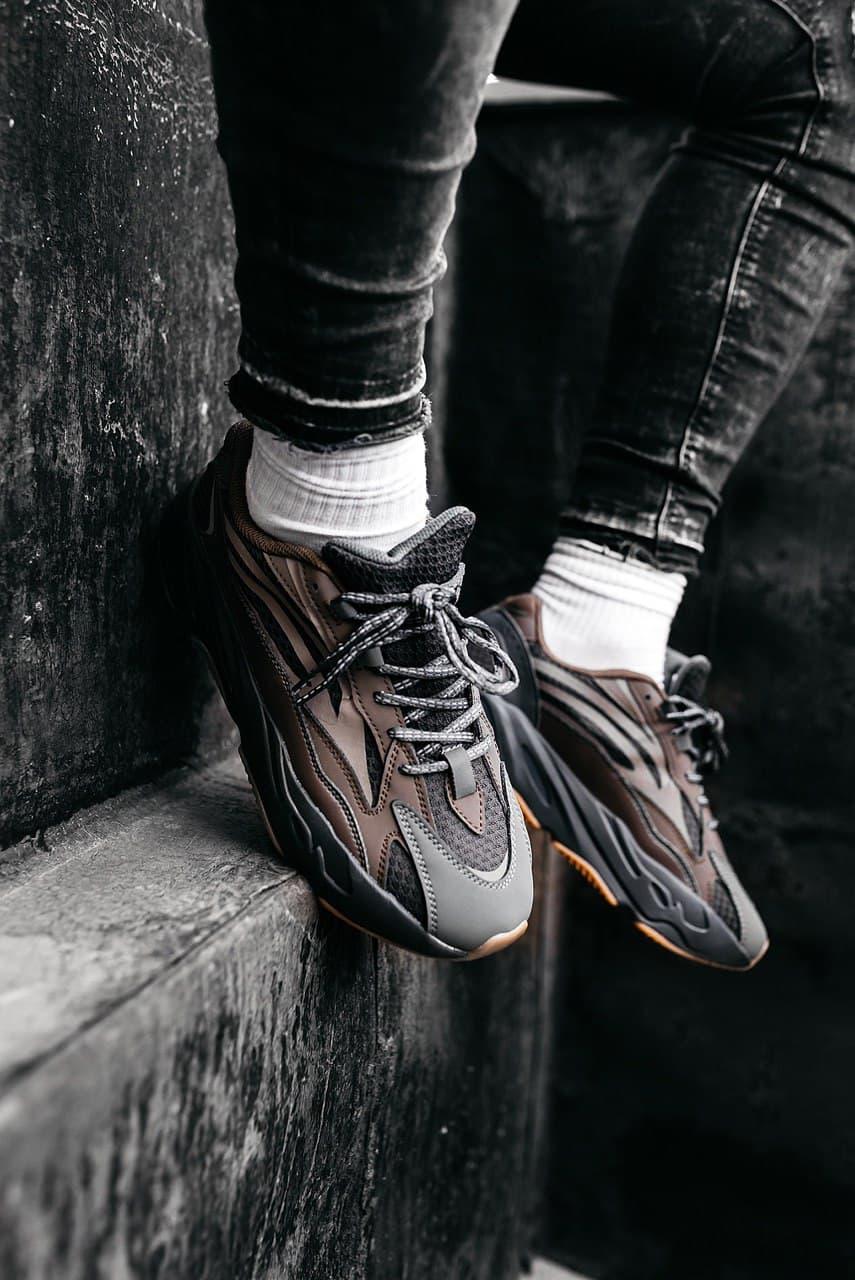 Adidas Yeezy Boost 700 V2 Geode