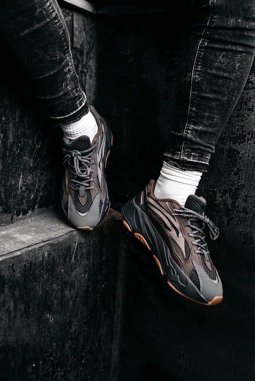 Adidas Yeezy Boost 700 V2 Geode