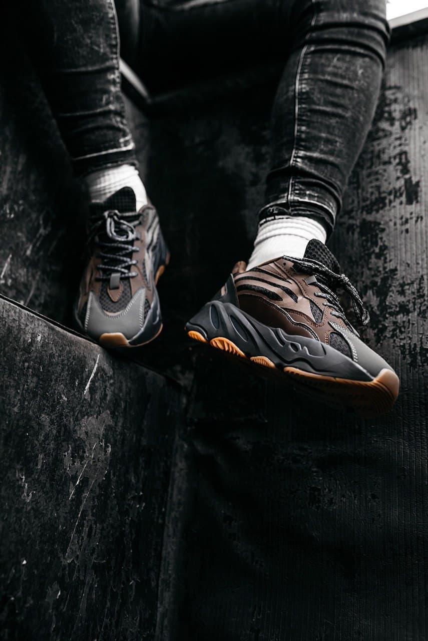 Adidas Yeezy Boost 700 V2 Geode