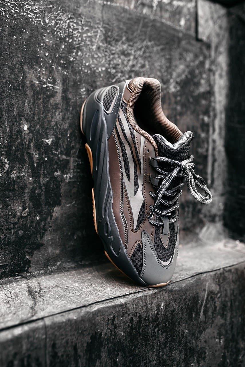 Adidas Yeezy Boost 700 V2 Geode