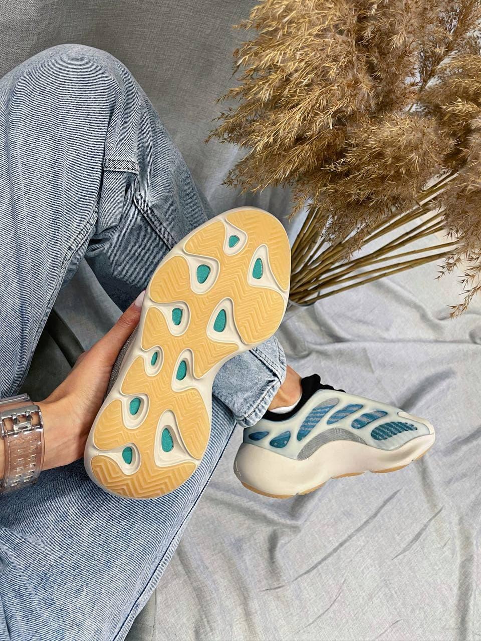 Adidas Yeezy Boost 700 V3 Kyanite