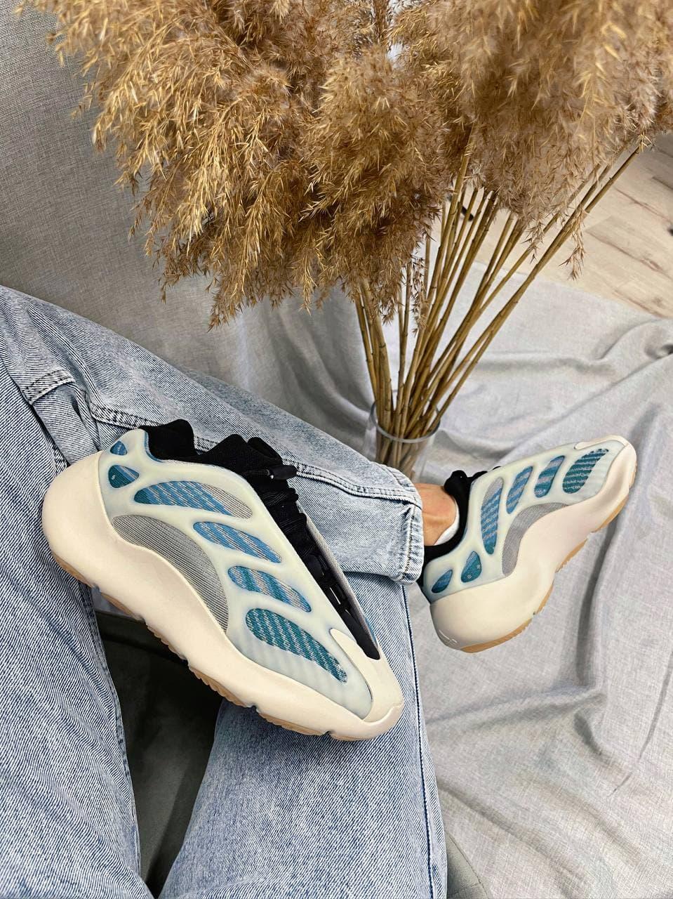Adidas Yeezy Boost 700 V3 Kyanite