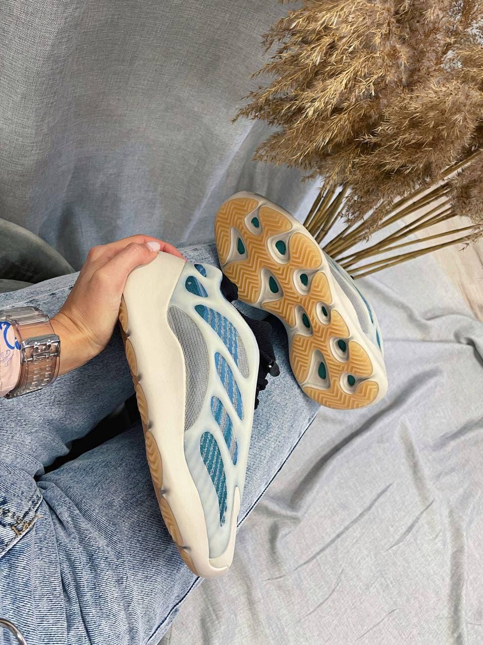 Adidas Yeezy Boost 700 V3 Kyanite