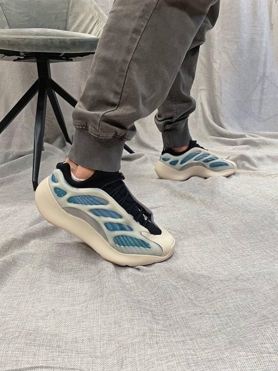 Adidas Yeezy Boost 700 V3 Kyanite