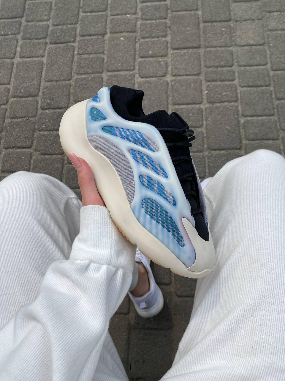 Adidas Yeezy Boost 700 V3 Kyanite