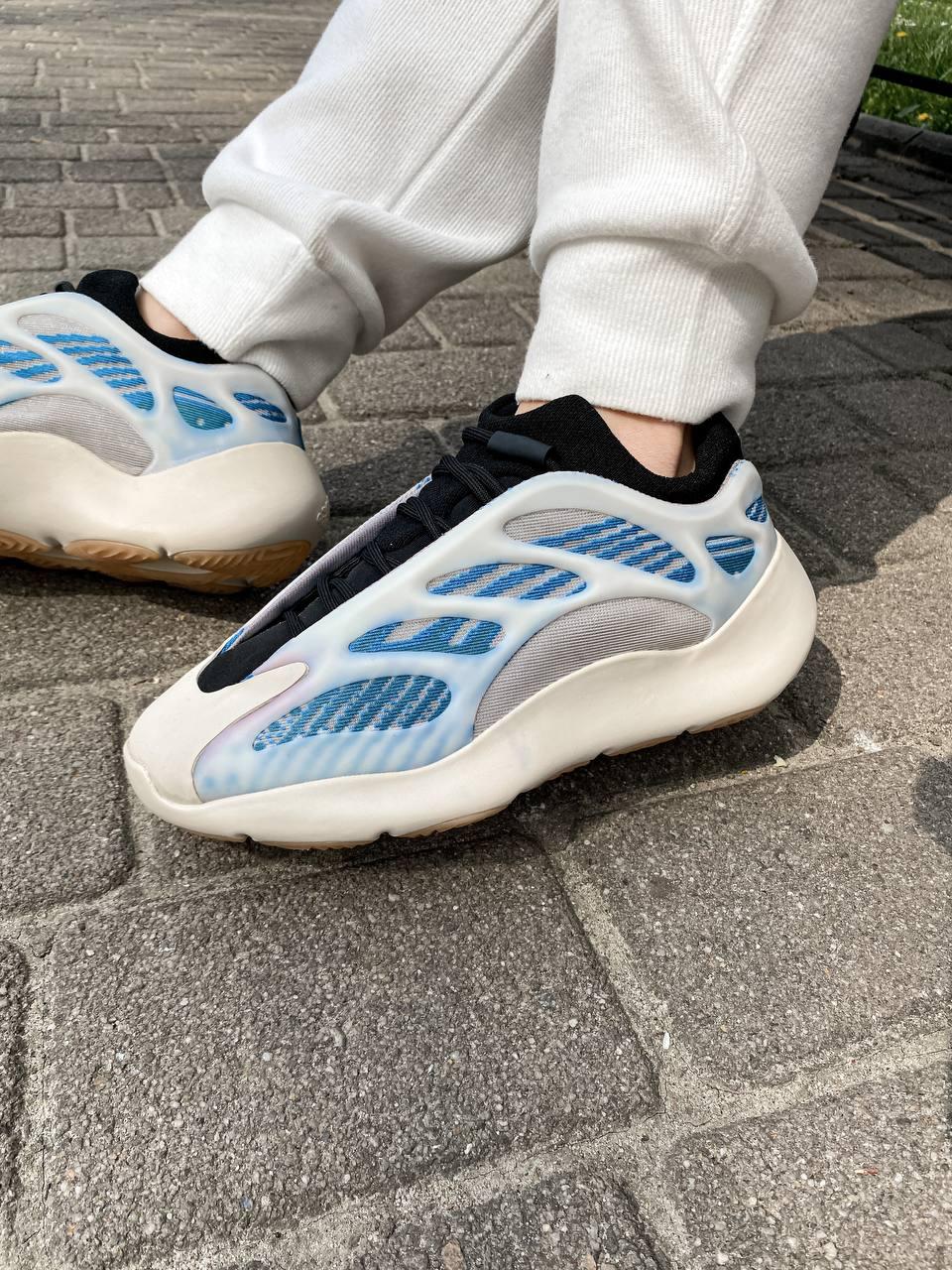 Adidas Yeezy Boost 700 V3 Kyanite