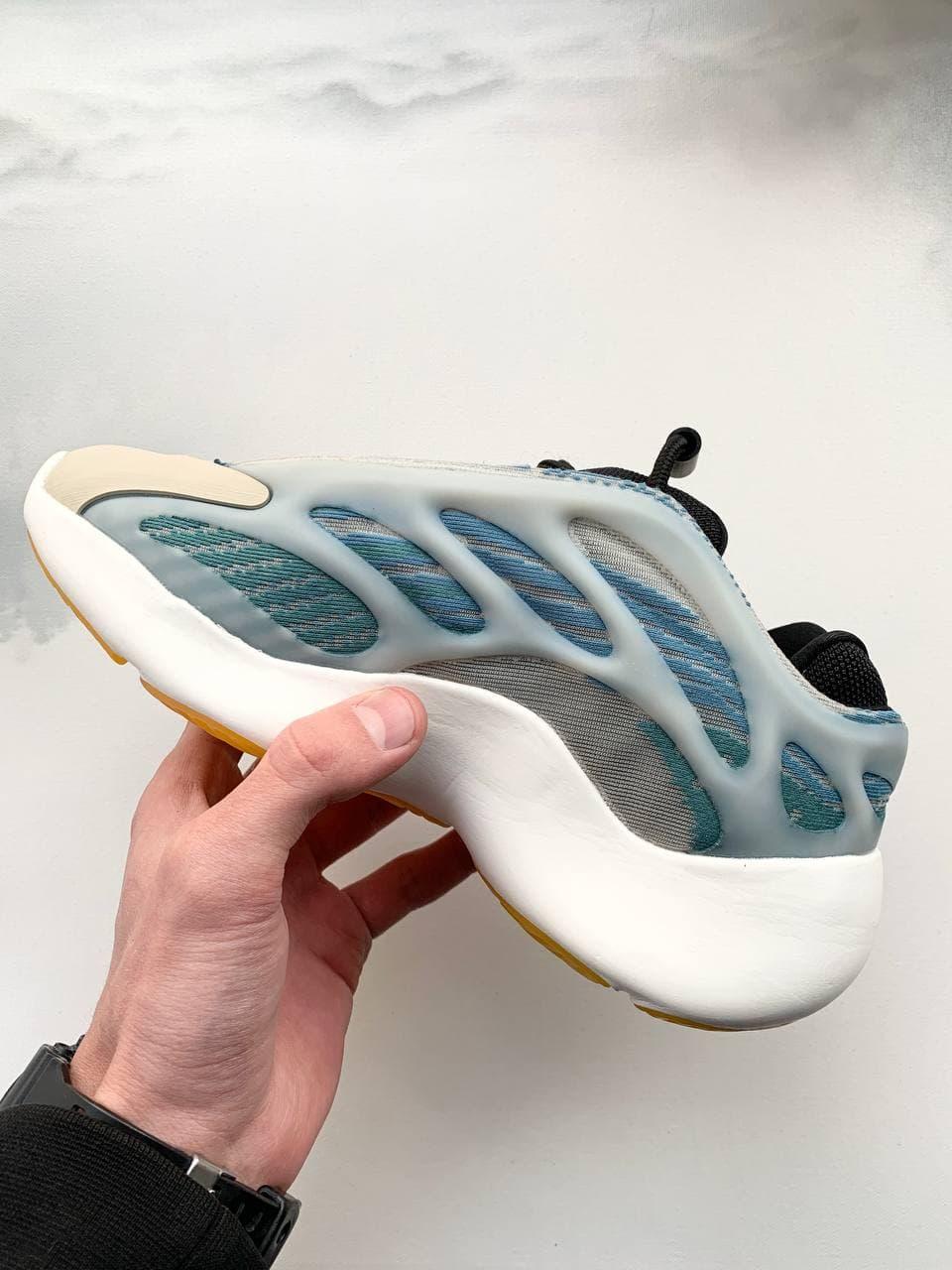 Adidas Yeezy Boost 700 V3 Kyanite 2