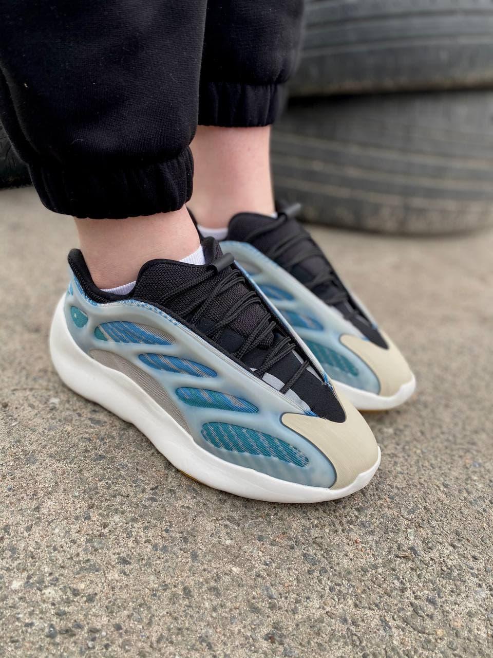 Adidas Yeezy Boost 700 V3 Kyanite 2