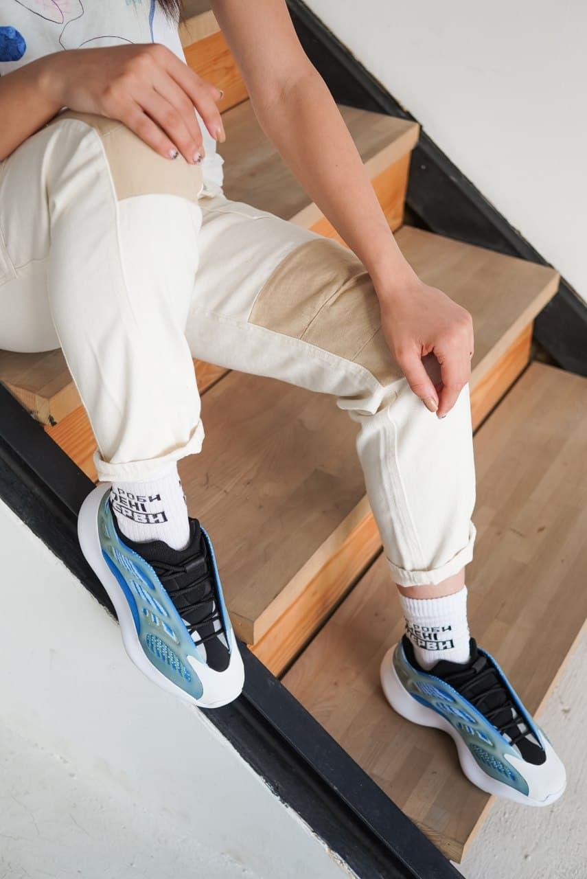 Adidas Yeezy Boost 700 V3 Arzareth 2