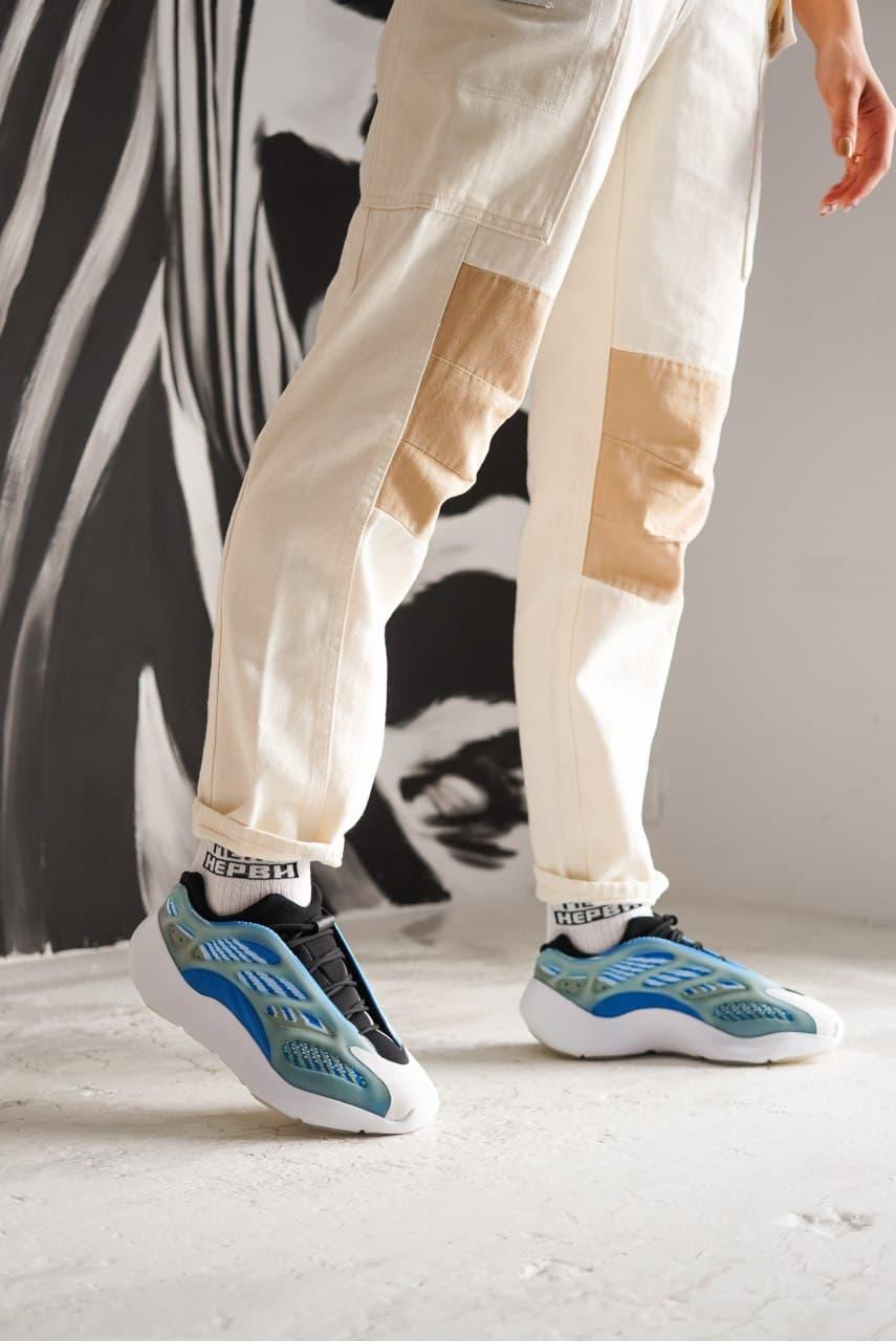 Adidas Yeezy Boost 700 V3 Arzareth 2