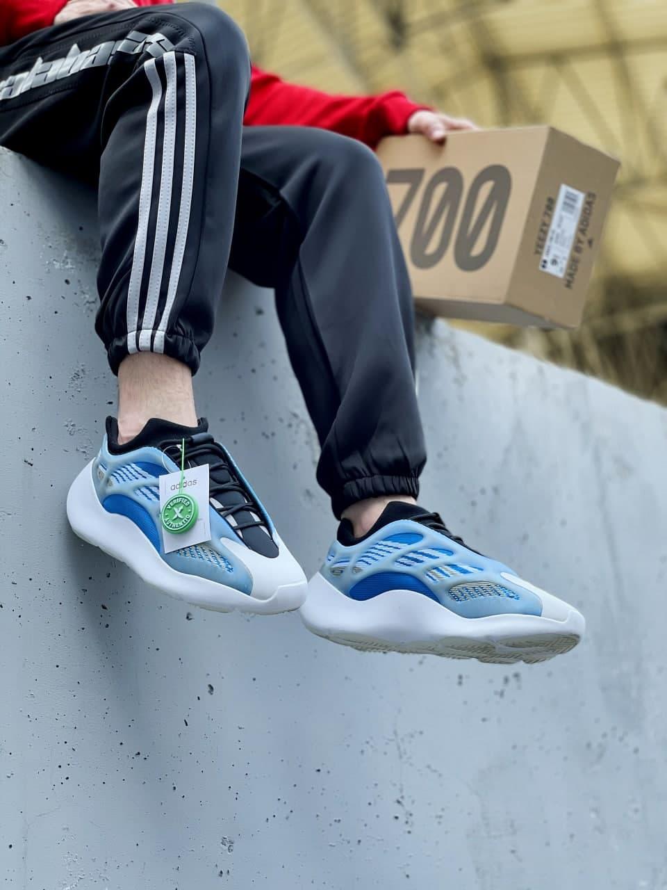 Adidas Yeezy Boost 700 V3 Arzareth 2