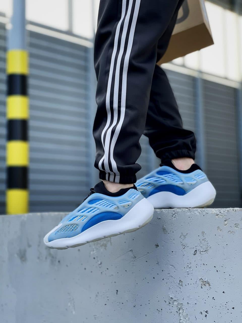 Adidas Yeezy Boost 700 V3 Arzareth 2