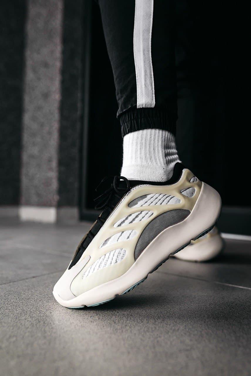 Adidas Yeezy Boost 700 V3 Azael