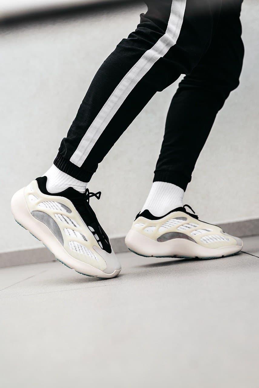 Adidas Yeezy Boost 700 V3 Azael