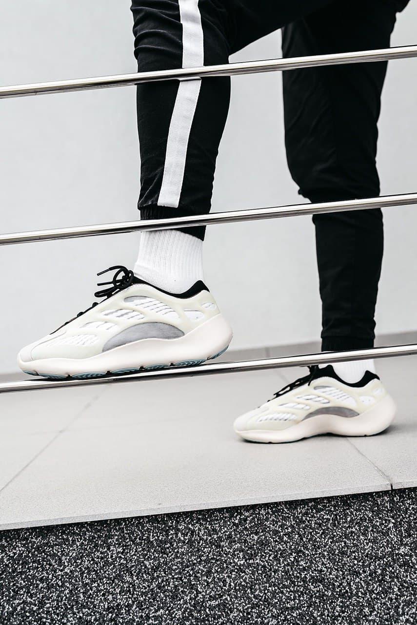 Adidas Yeezy Boost 700 V3 Azael