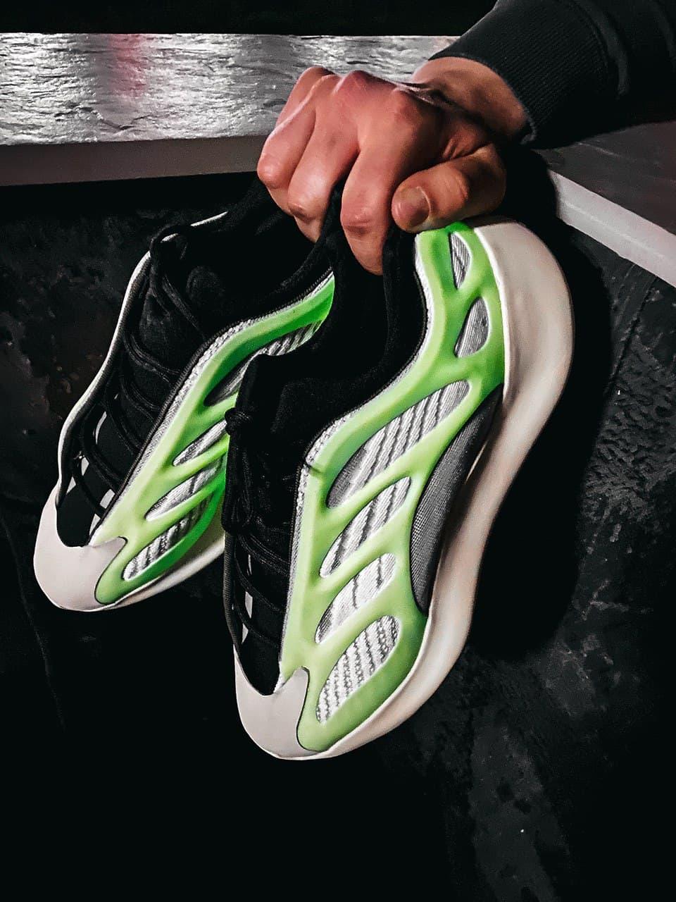 Adidas Yeezy Boost 700 V3 Azael