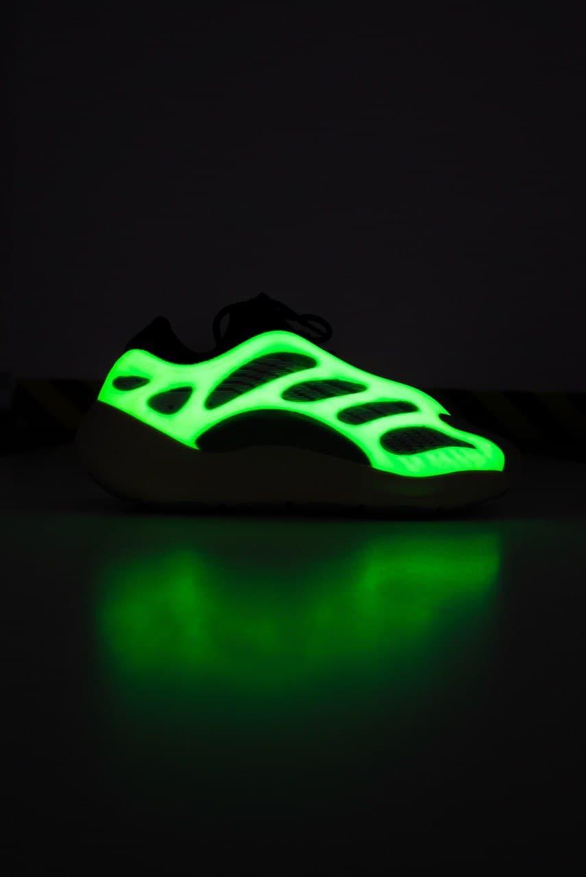 Adidas Yeezy Boost 700 V3 Azael