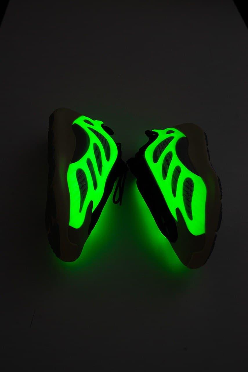 Adidas Yeezy Boost 700 V3 Azael