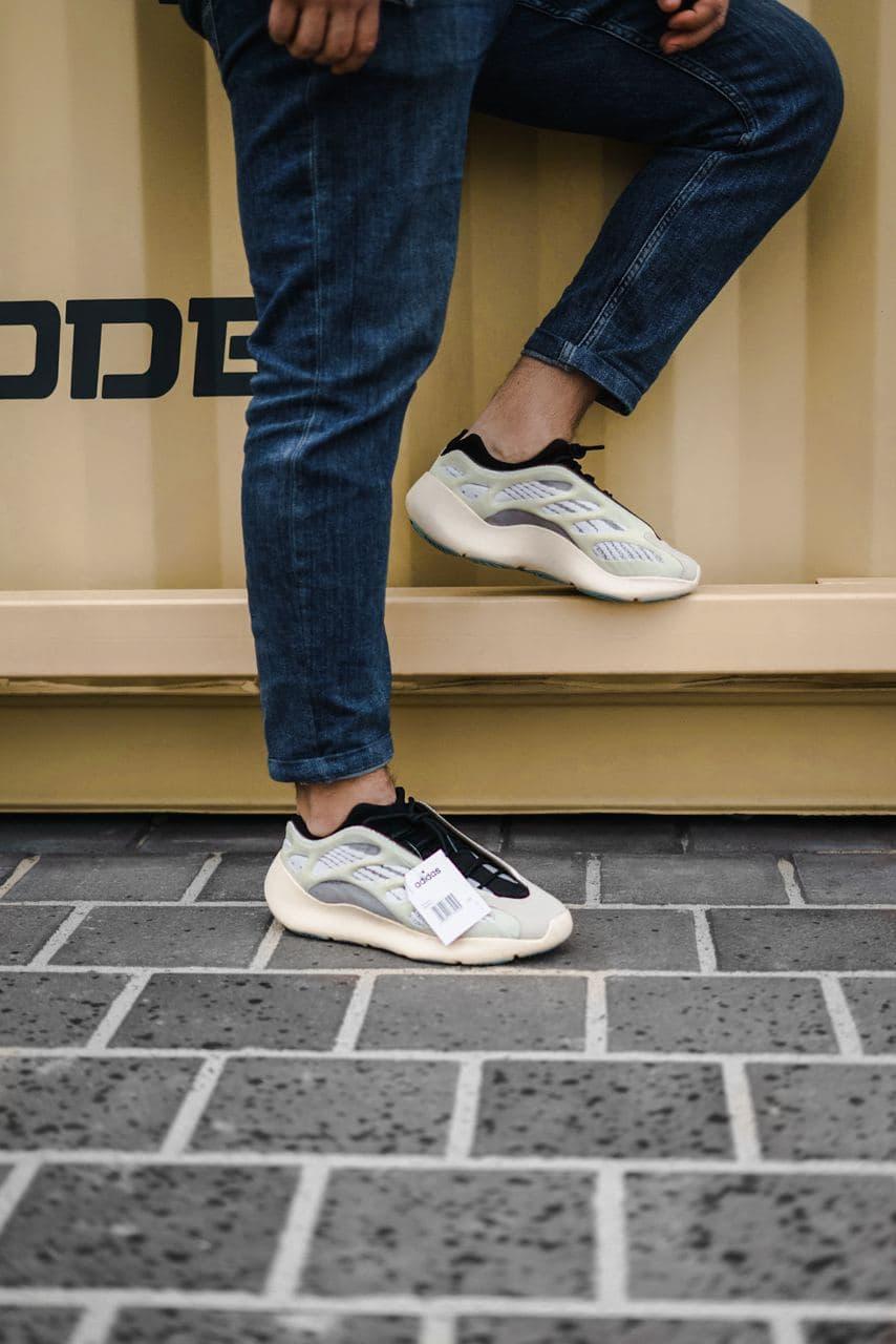 Adidas Yeezy Boost 700 V3 Azael